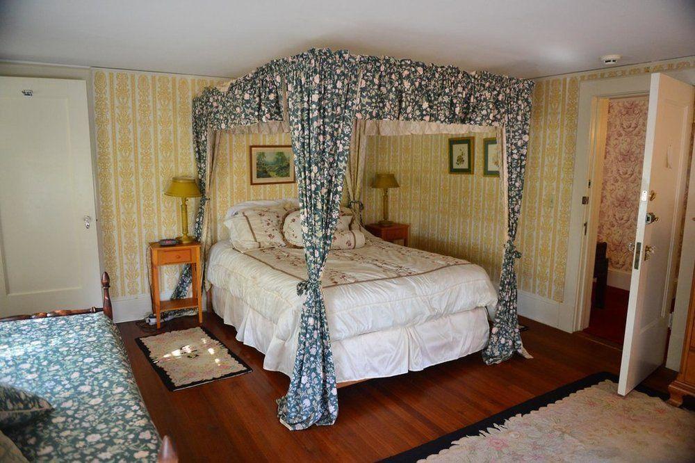Windflower Inn Great Barrington Dış mekan fotoğraf
