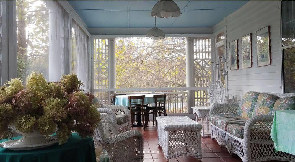 Windflower Inn Great Barrington Dış mekan fotoğraf